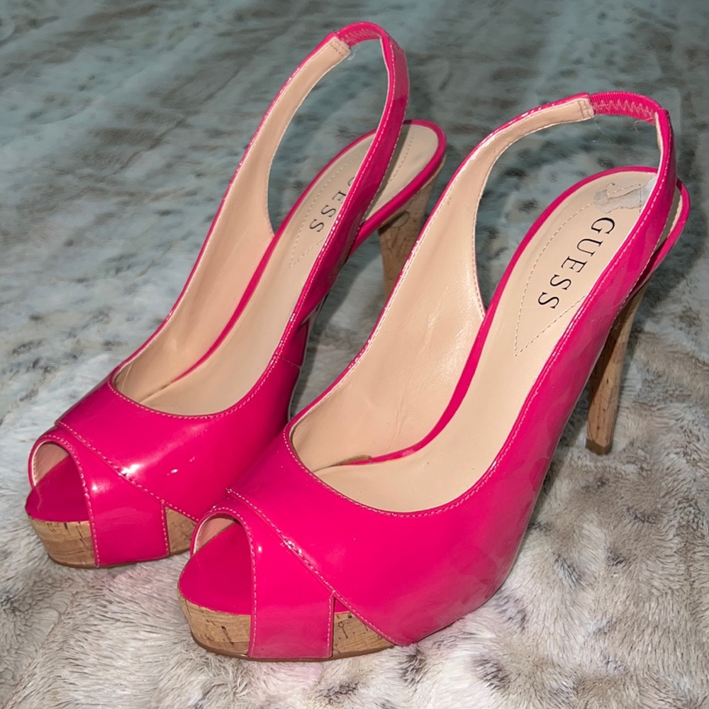 Guess hot pink pumps